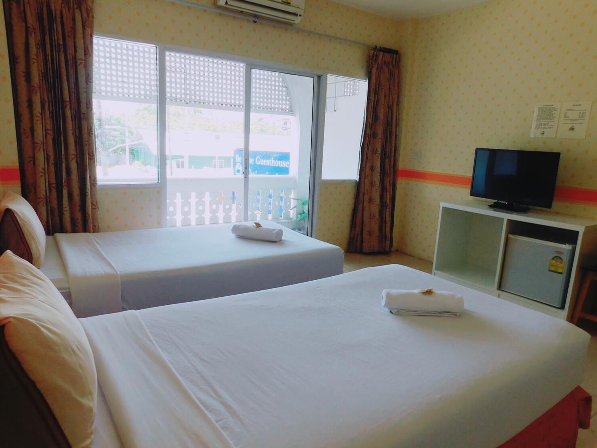 Be Fine Guesthouse Phuket Buitenkant foto
