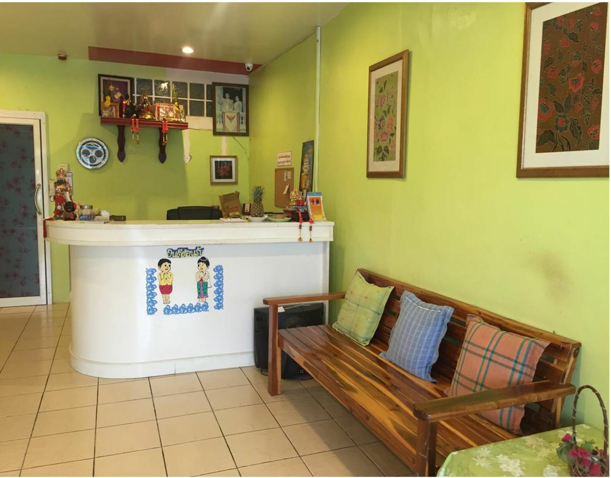 Be Fine Guesthouse Phuket Buitenkant foto